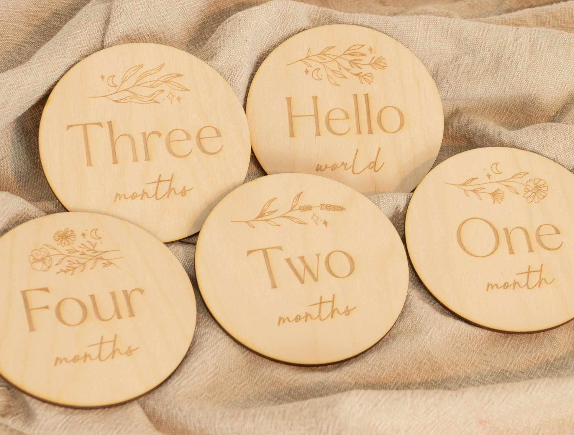 Engraved Floral Baby Milestone Disc Set Baby Shower Gift